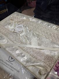 Set da tavola Seicento Barocco – damasco con pizzo