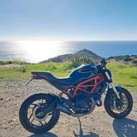 Ducati Monster 797