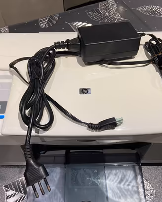 Stampante/Scanner  HP Deskjet F380 - All-in-One