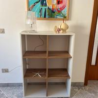 Libreria bianca ripiani legno