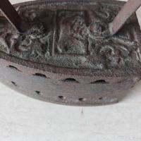Ferro da stiro antico