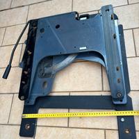 Piastra base girevole per sedile passeggero