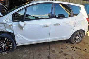 OPEL MERIVA 1.4BENZ. 88kw - anno 2010