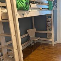 Letto soppalcato Flexa bianco in legno massello