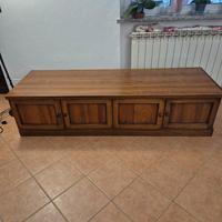 credenza bassa in noce 