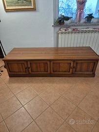 credenza bassa in noce 