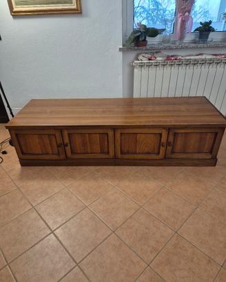 credenza bassa in noce 