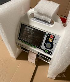 Defibrillatore e Monitor Bifasico PROGETTI