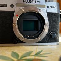 Fujifilm xt20 in bundle