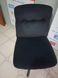 n. 2 poltrone ospiti da ufficio