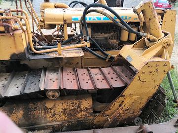 Trattore cingolato Fiat 70 CI AD7 funzionante