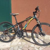 Mountain Bike Storm 30