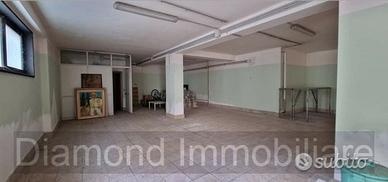 Magazzino-deposito 211mq a Giarre