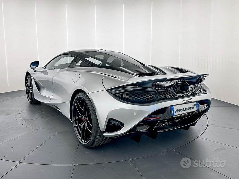 Mclaren 750S Coupe 2026 photo 4