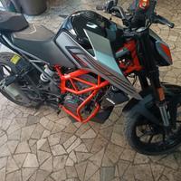 KTM 125 Duke - 2022