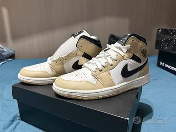 Jordan 1 Mid