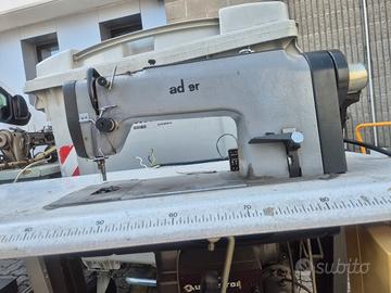 Macchina per cucire Adler Usato