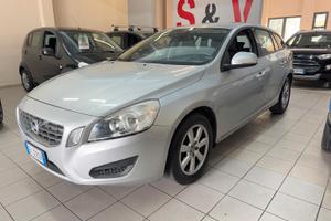 Volvo V60 D2 1.6 Summum