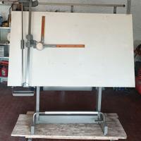 TAVOLO DA DISEGNO CON TECNIGRAFO MARCA ZUCOR