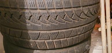 Gomme invernali 245 40 17 