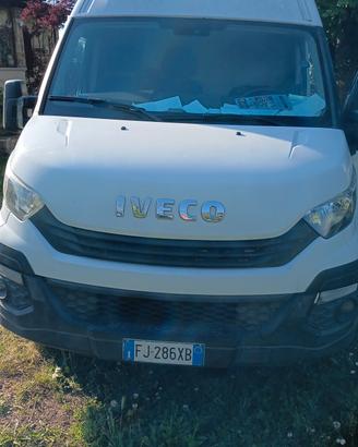 furgone iveco 