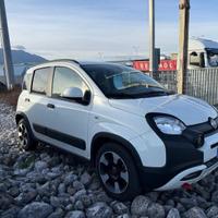 FIAT Panda Cross Cross Panda 1.0 firefly hybr...