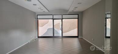 Negozio a San Bonifacio (VR)