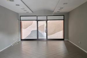 Negozio a San Bonifacio (VR)