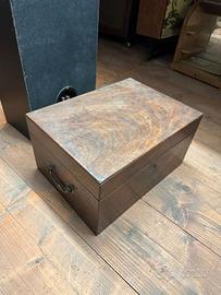 box porta colori