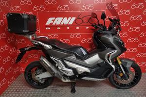 HONDA X-ADV 750 -