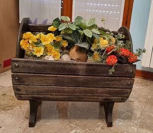 fioriera artigianale in legno