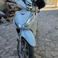Honda Sh 300