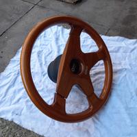 volante in legno marcato Audi vintage