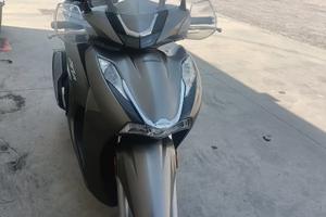 Honda Sh 350