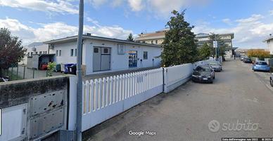 CAPANNONE 630 mq ex "Ricamificio Marini"