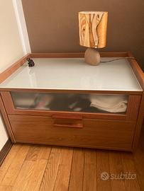 Comodino cassettiera