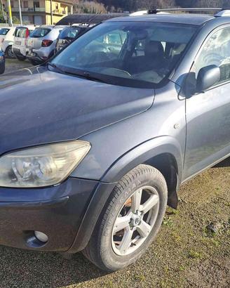TOYOTA RAV 4 MY23 RAV4 2.2 D-4D 177 CV Luxury