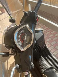 Vespa 300