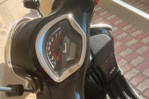 Vespa 300