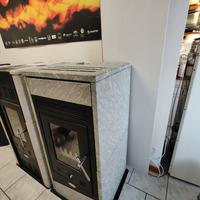 Stufa a Pellet e Legna canalizzata mod. Alessia