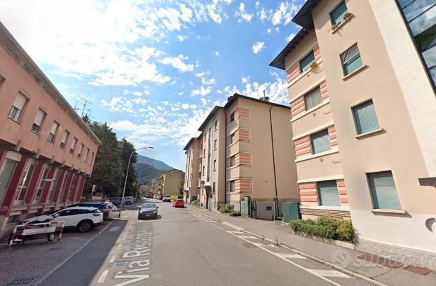 Stanza Doppia a soli 400 euro - Lecco Centro