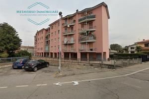 Paullo - trilocale 90 mq balcone e box auto