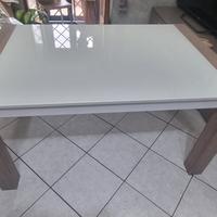 tavolo da sala allungabile come nuovo