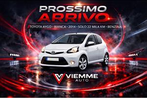 TOYOTA Aygo 1.0 12V VVT-i 5p. Cool Soda Conn.