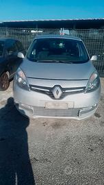 Renault Scenic 2014 ricambi