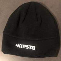 Marca: Kipsta. Accessorio: Cappello Lana Donna