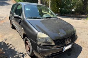 Reanult Clio 1.200 benzina