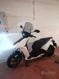 Scooter Ray 7.7 2023 
