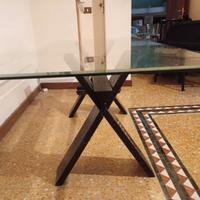 Tavolo in vetro