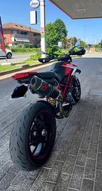 Hypermotard 796